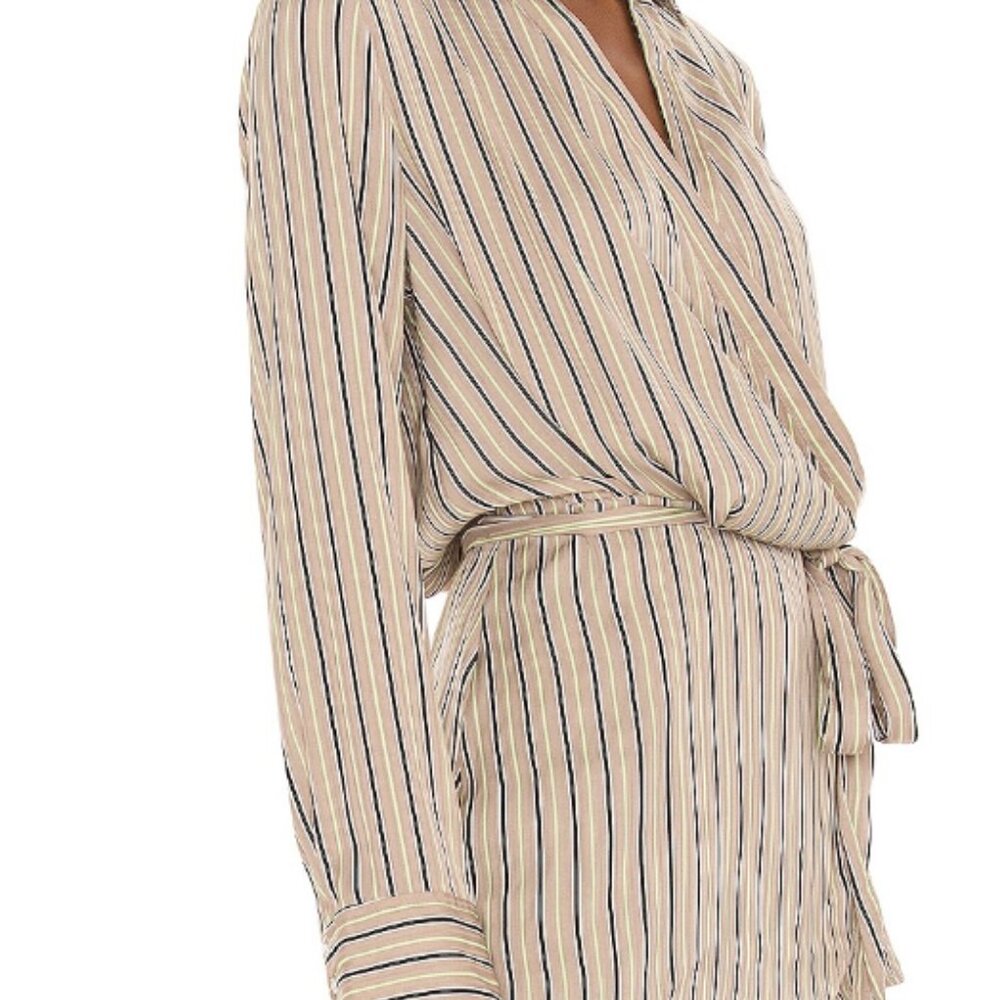 Free People Arlo Wrap Top NWT - Picture 2 of 12
